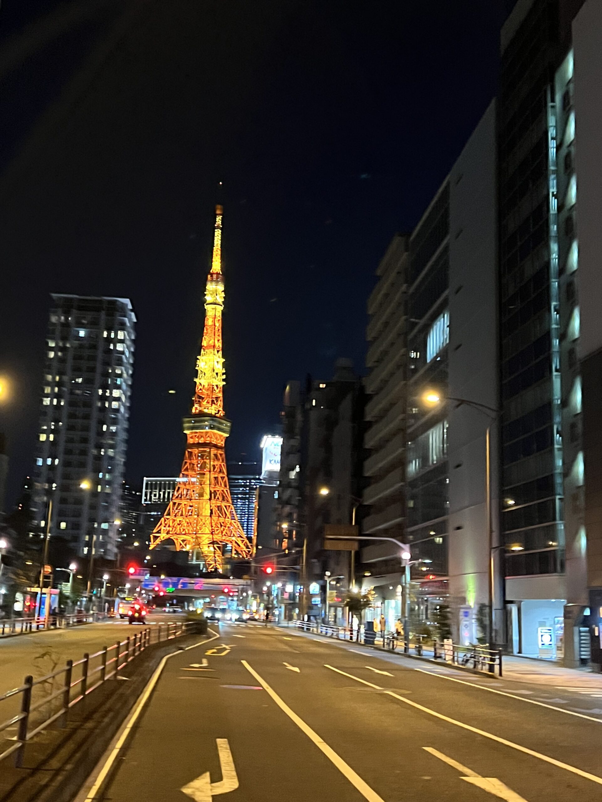 night scenary of tokyo tower